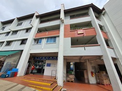 106 Hougang Avenue 1 (D19), Shop House #626120321